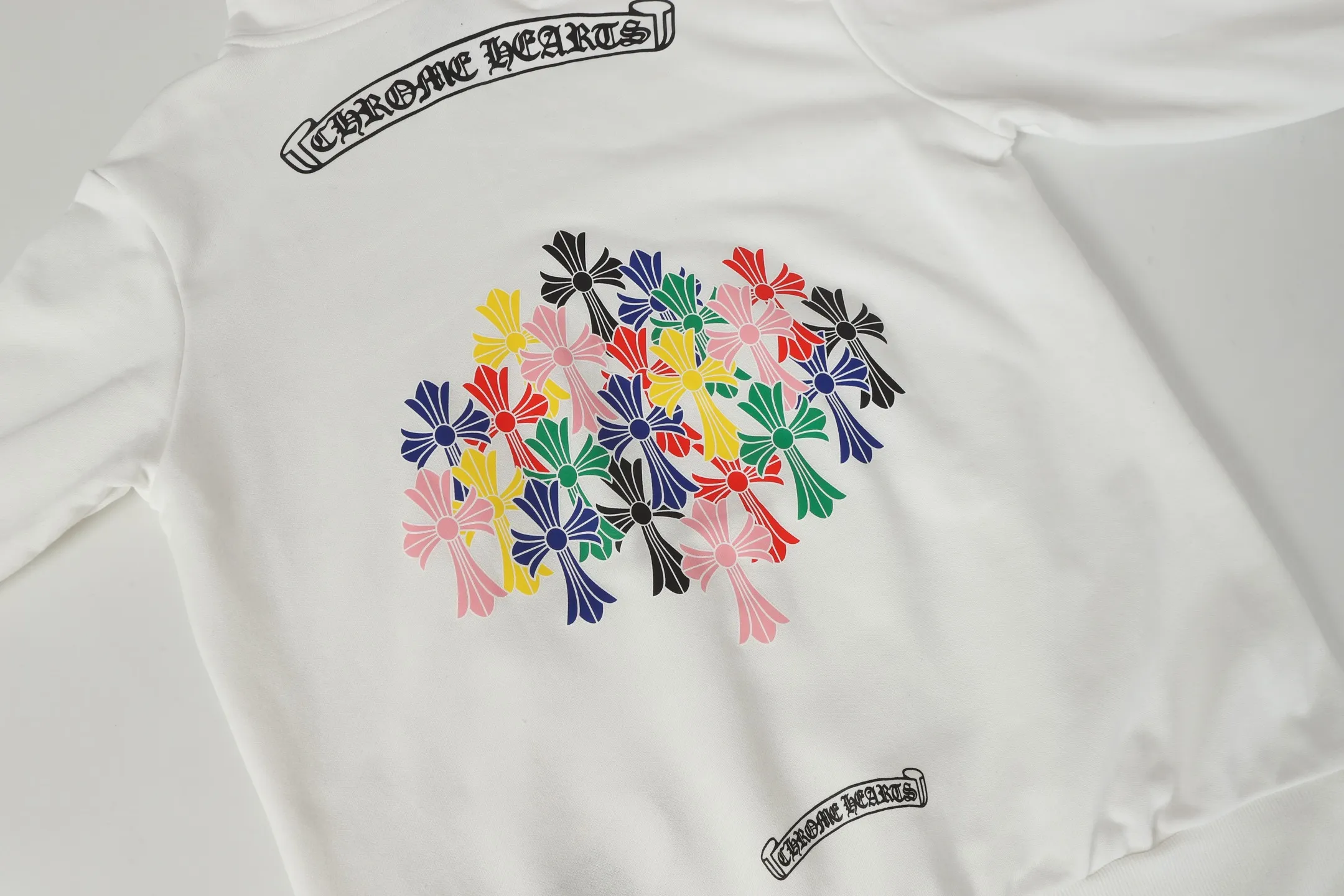 P240 Cross-border model, please do not place an order if you are pursuing quality -Chrome Hearts/Chrome Hearts Colorful🌈Horseshoe Sanskrit printed hooded sweatshirt -High weight, high density and high quality. The wool is soft, delicate and skin-friendly. It feels soft and silky. It has excellent warmth and skin-friendly properties. -Size: S M L XL